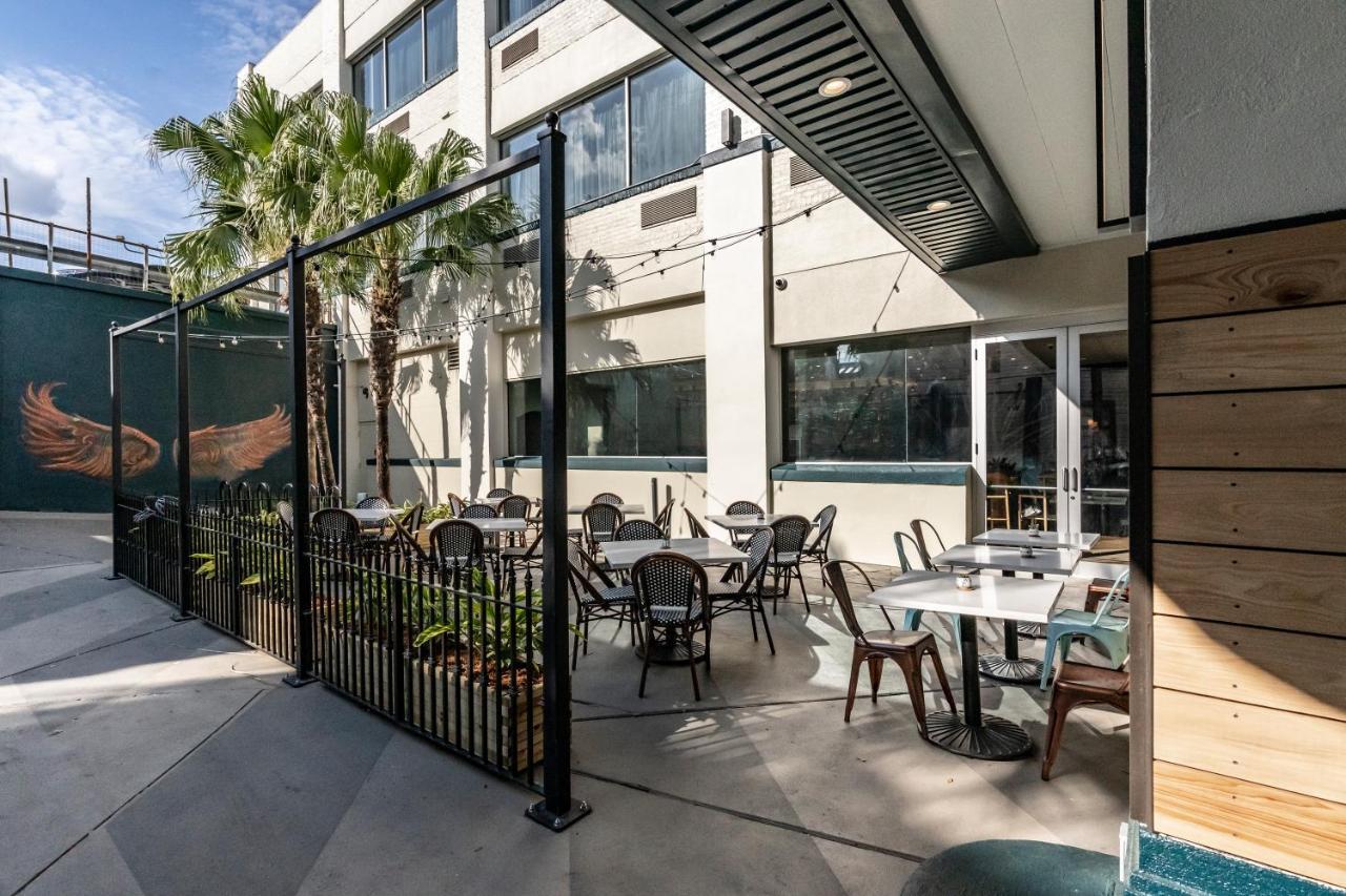 St Charles Coach House, Ascend Hotel Collection New Orleans Esterno foto