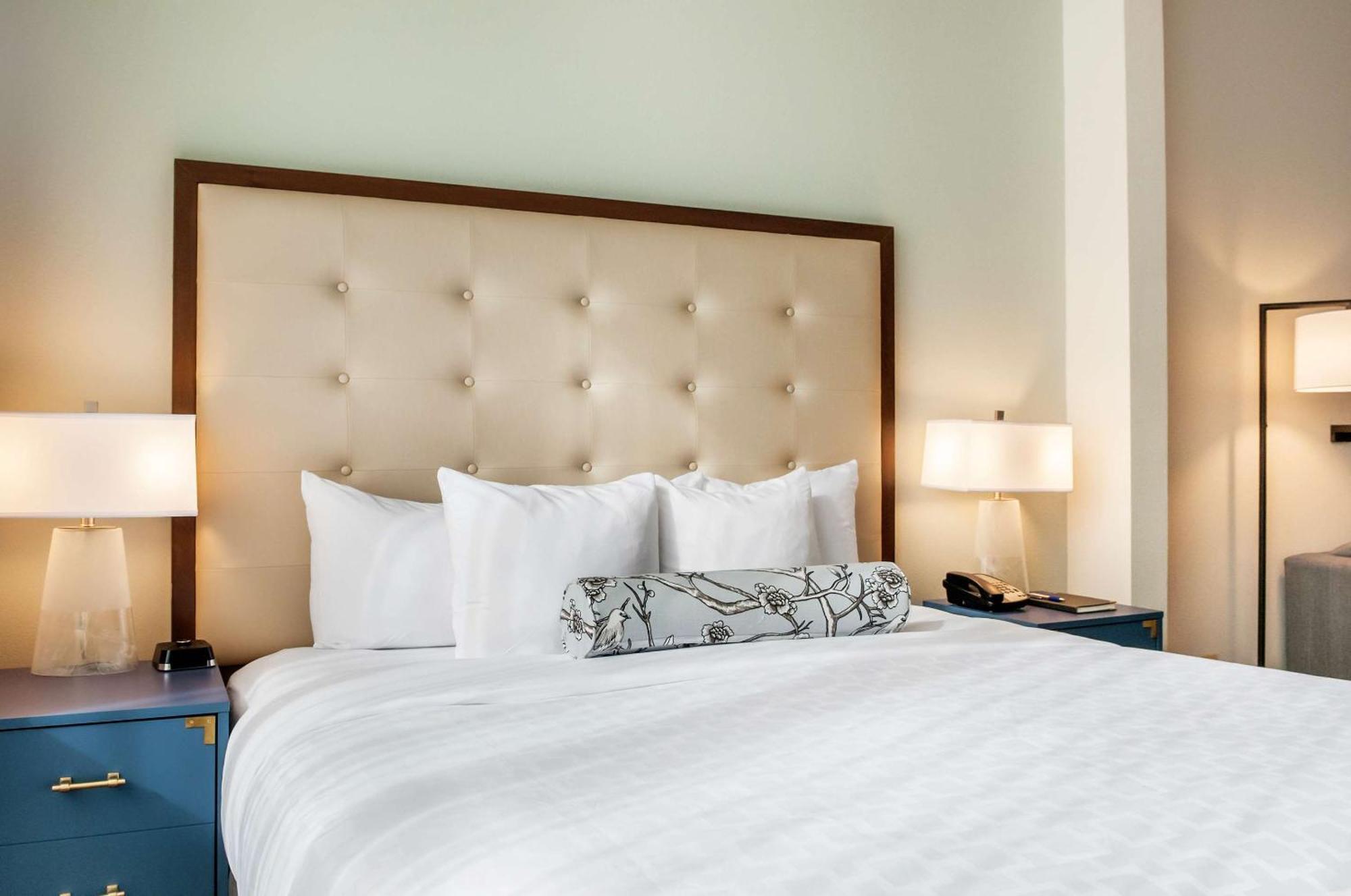 St Charles Coach House, Ascend Hotel Collection New Orleans Esterno foto